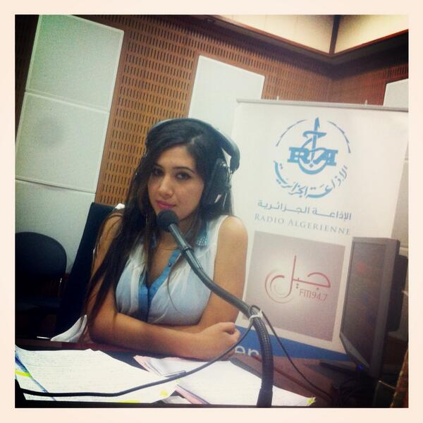 farahyasminenia's tweet photo. Premier direct ;) jiiiil morning ... http://t.co/fcAh6owqPe