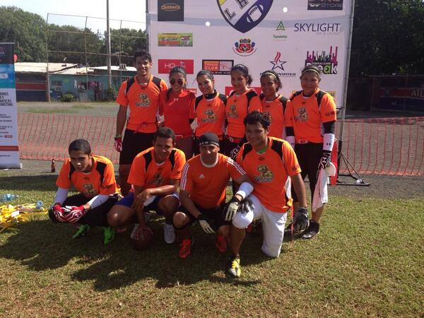 En representación de Chiriqui <a href="/lcfa212/">LCFA</a> en <a href="/LHFA13/">Liga Herrerana</a> Wild Dogs buen juego ... Grandes deportistas @SocialSportMaga