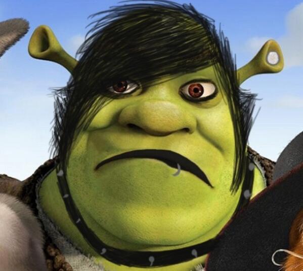 @notrecllyhcrry emo shrek.