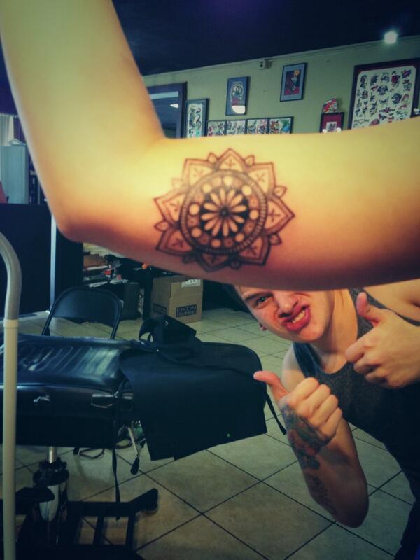 quick lil shoutout to my tattoo artist Bradley for being the best person to ever exist #WishIHadABetterPicture