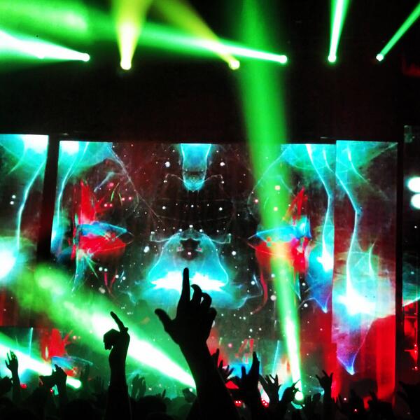DakotaStonerMMA's tweet photo. "@BasedBaxter: By far my dopest picture ever @Bassnectar #BassHead #EDM #Rave #Turnt http://t.co/xnkQi4LtlX" Sick as F*ck!