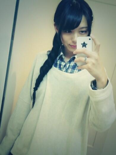 みのり 終アカ בטוויטר 髪多いから 三つ編み1本にすると凄く太くなる W 笑 あだ名 まさかみんなそんな考えてくれるなんて思っていなかったので ありがたい中 戸惑いなう O らいり さくみの どっちかかなー と Http T Co Iwzlwbyth2