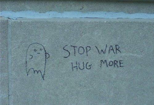 Hug more перевод. Life is wonderful картинки. Many hugs. Hug more. Hug more перевод.