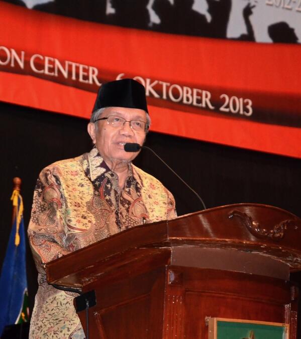 Universitas Nasional tweet media