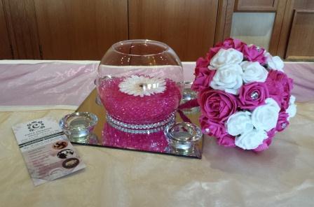 extraelegance's tweet image. Feel like these tealights today - burnt out! #Pink #Fuschia #fishbowl #centrepiece