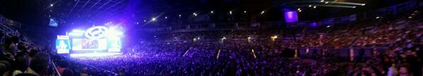 MrKoffeeLyfe's tweet photo. SOLD OUT EVENT AT THE MANDALAY BAY!!! #OGSU WE ARE ON FIRE!!! GET IN NOW!!! TWO SEPARATE EVENTS AT THE SAME TIME!!! http://t.co/rDJd2niYB5
