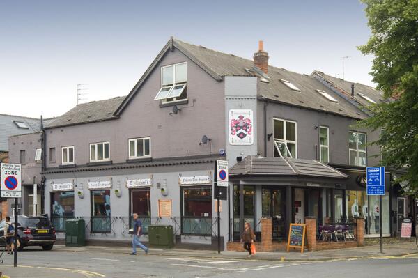 Lane Walker have recently let a bar/restaurant on Ecclesall Road in Sheffied. bit.ly/16HXKy5