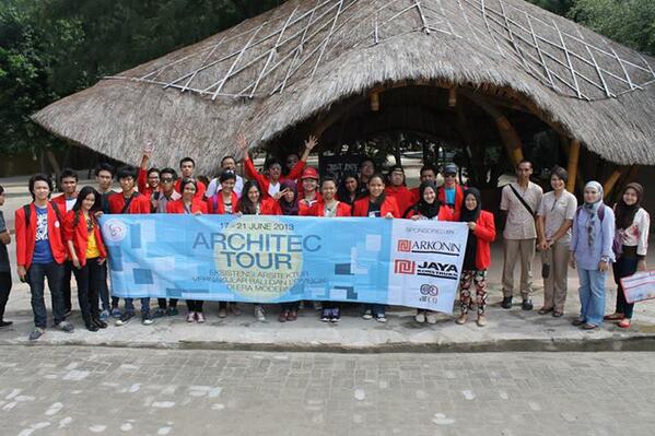 Arsitektur tweet media