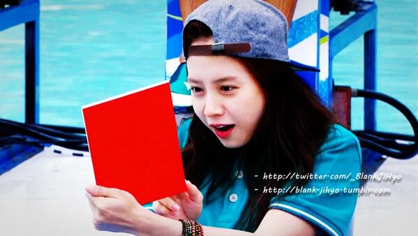 Song Jihyo On Twitter Shine Songjihyo Blankjihyo Caps 런닝맨 Running Man Episode 164 12 Songjihyo Http T Co Uj0nzyt6o7