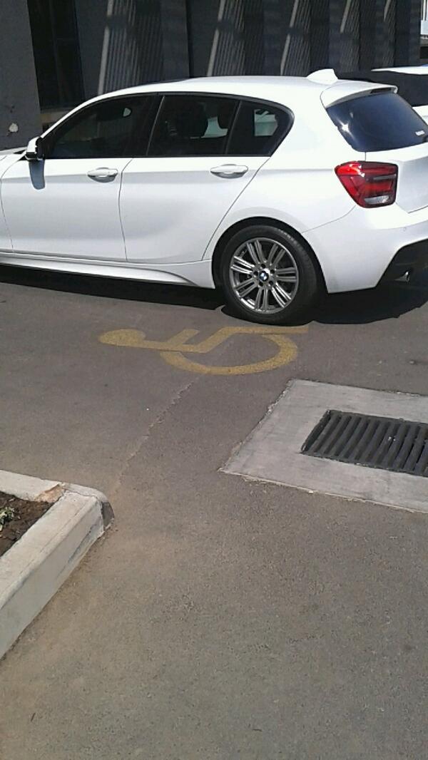 FourieMarise's tweet photo. Sandy you clearly dont know your road signs,  usually reserved.... http://t.co/Cvfw8sgUZL