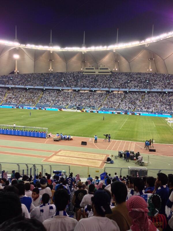 ff4415's tweet photo. لبيه جمهور الزعيم http://t.co/L06TzN65Ut