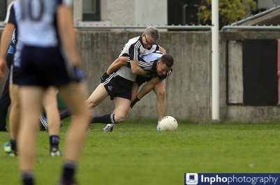 The42GAA's tweet photo. What's @JoeBrolly1993 up to here? http://t.co/sFWinXOZYg http://t.co/vbMy9Ue0ZA