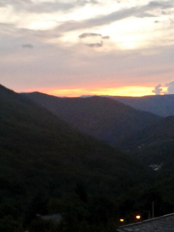 migue_13vm's tweet photo. Pernoctando en Ibias http://t.co/LE4Kjb81s2