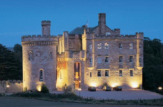 MrsPandP's tweet photo. Finding the Right Wedding Venue for You. http://t.co/Mgs6S8t2Aq #weddingadvice 
Image - Dalhousie Castle http://t.co/kJMgAcq04Q
