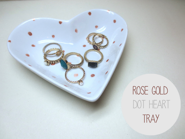 CraftingPretty's tweet photo. #handmadehour Head over to my new craft blog to see how to make this lovely ring holder - http://t.co/P4POH611Cv x http://t.co/m1xioWs0m3