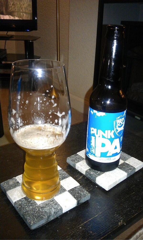 Enjoying a nice cold Punk IPA by <a href="/brewdog/">BrewDog</a> in a fantastic Spiegelau IPA glass from @Smedsons <a href="/SpiegelauUK/">Spiegelau UK</a> !