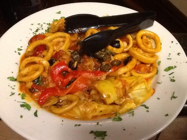 CarlosCucina's tweet photo. #calamari #appetizer http://t.co/OFOc5KKQvS