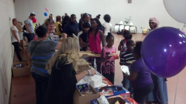 OneSimpleWish's tweet image. Love supporting our little ones in #Camden. Fingers crossed for a @CoryBooker appearance!