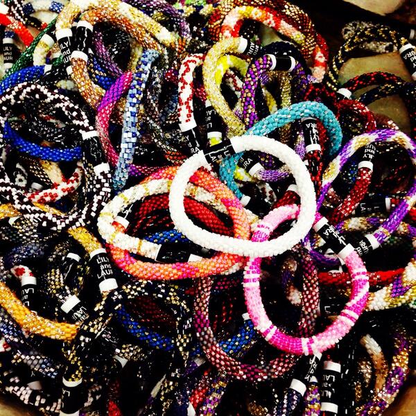 HoolaHoops1's tweet photo. Retweet to enter for your chance to win a set of 3 Lily and Laura bracelets! Must be following to enter! http://t.co/u0KqV6Ai6N