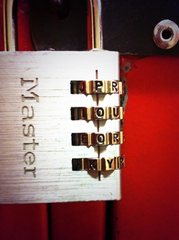 callawaysp's tweet image. Some things just never get old. #iloveus #missingtherestofus #2of8 @rdawnblaine