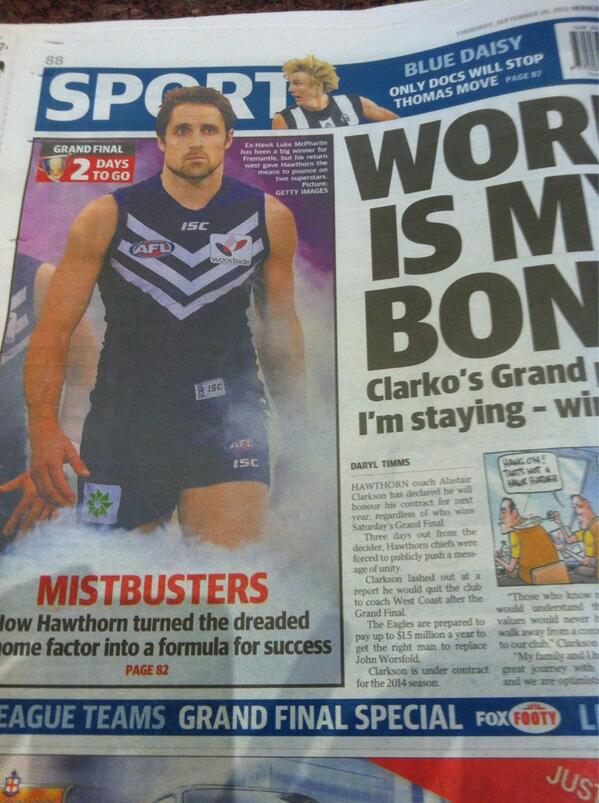 deanopig's tweet photo. Dockers on the backpage of a Melbourne newspaper. #gofreo #AFLGF #2daystogo http://t.co/kZojUoqEPq