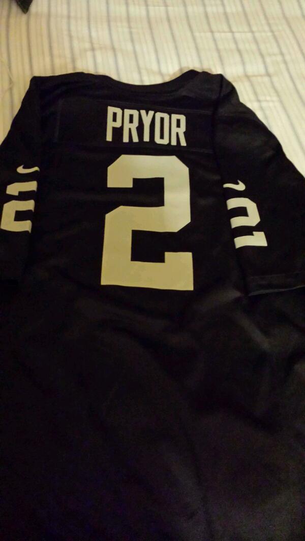 blueowlhouse's tweet image. "@PrideOakland: Just got my jersey in the mail today! @TerrellePryor #RaiderNation #RaiderImage http://t.co/420g5EKTlK" very nice