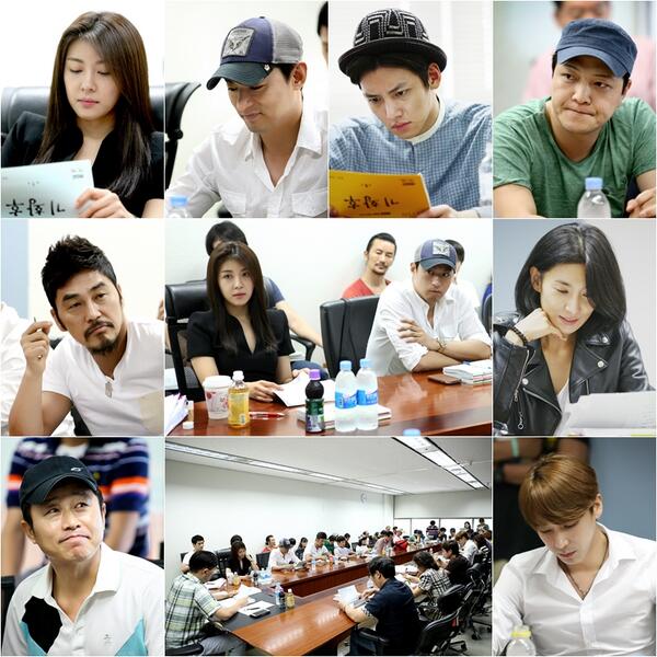 요즘 새드라마 소식이 많이 들리네요~ #기황후 대본연습 현장에 하지원/주진모/지창욱/정웅인 등 여러 배우들이 함께 했습니다! 10월 첫방송 기대해...