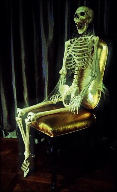 ddlovato's tweet photo. Who's ready for HALLOWEEN?!!? 💀🎃👻💀🎃👻💀🎃👻💀💀🎃👻💀🎃 http://t.co/bbkgogEKfM