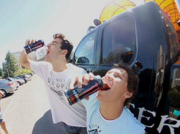 #TruckAST primeros días en la #Universidad de #Oviedo y un #Assault entra bien para continuar #clases #MonsterEnergy