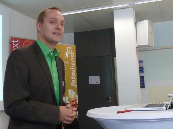 Return on Investment #ROI-Rechnung funktioniert im #B2B-Bereich nicht, sagt Thomas Ilg von Liebherr. #SMC13