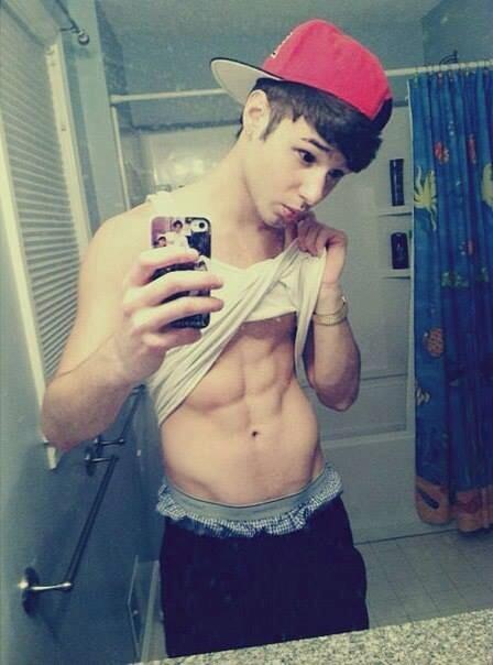 Guy_Spy's tweet photo. #selfie #teamgay http://t.co/teo6vAyFap