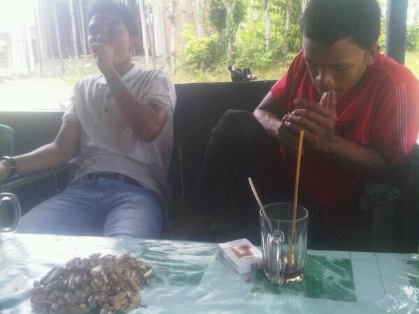 Kopi aceh memang paling enak.......