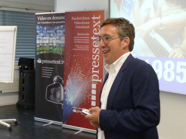 Wie kommen wir zu mehr #Relevanz? DATIF: Detailliert, Attraktiv, Teilbar, Interaktiv, Fesselnd. Dom. Allemann #SMC13