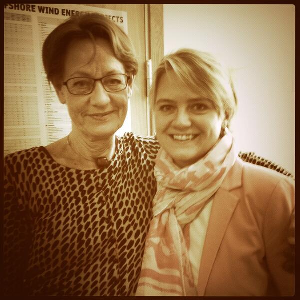SofiaSvanholt's tweet photo. Tack @gudschy för inspirerande möte! #qvileda http://t.co/ajFvJYDriw