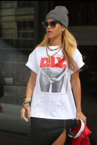 Alexaleighdrumm's tweet photo. Lovin Rihanna's shirt #DIY ✌️😂 http://t.co/FWUcesdc2P