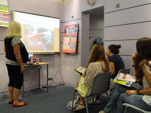 Comencem el curs amb les piles carregades. Teòrica cada dia de 19:30 a 20:30.