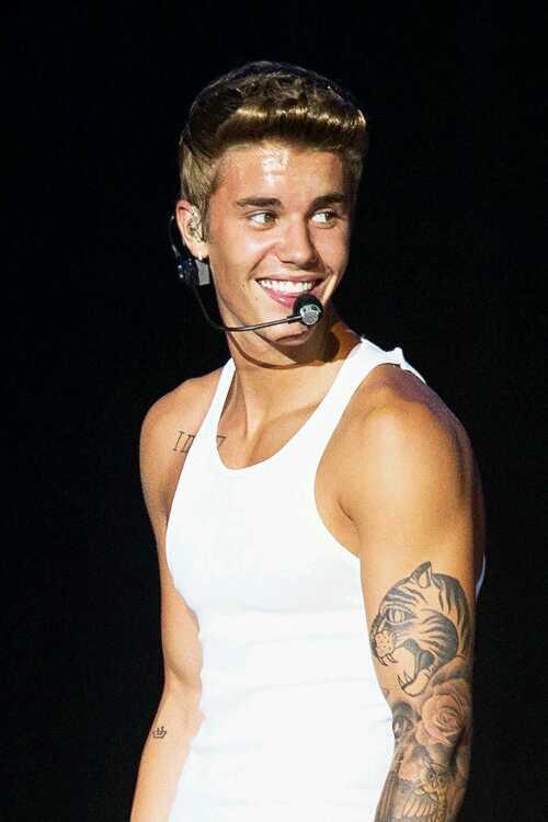 webelongtojdb's tweet photo. #45MillionBeliebersFollowParty 
🎀 Follow me 
🎀 I Follow back 
🎀 Retweet this 
🎀 Follow everyone who rts
🎀 Gain http://t.co/vWnslWK6Mp