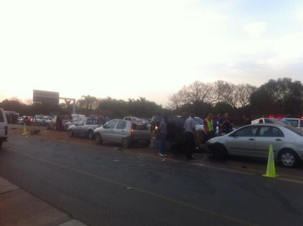 Mich_Mousey's tweet photo. @TrafficSA someone makes a stupid mistake&amp;itcosts lives! Be patient on the roads. Crash N4 west before Rossouw http://t.co/aVfHVIMCHW