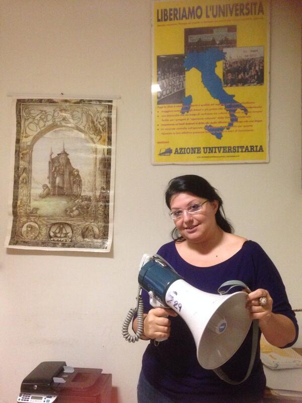 CnzPellegrino's tweet photo. #passione #politica #amicizia #Storia #avanguardia #futuro questa e' @sommacampagna29 http://t.co/jgQA3w1tSd