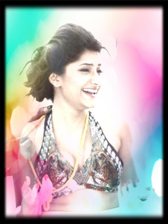 JiaMustafaFC's tweet photo. Gorgeous @jiamustafa ! http://t.co/bn3o1LgjFQ