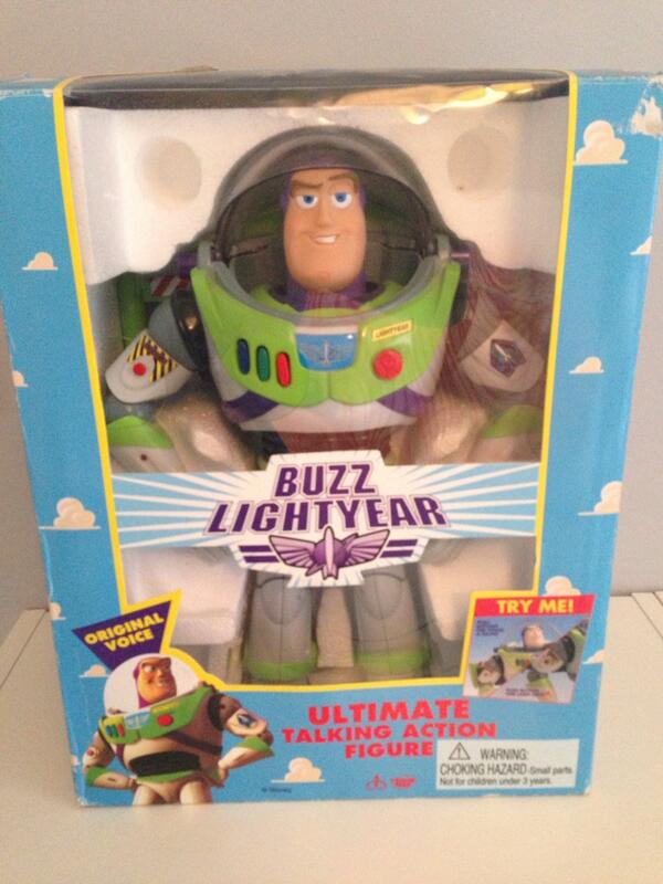 rowandavis's tweet photo. @benchesters @milchard here's one for you Gents. Buzz has just been allowed out if his box after 16 years! http://t.co/lgmuC5tyyQ