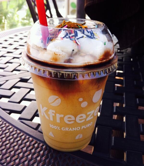 luiscrm11's tweet photo. Rica tarde... Rico kfreeze...#adiosdieta http://t.co/DitnLnhUiZ