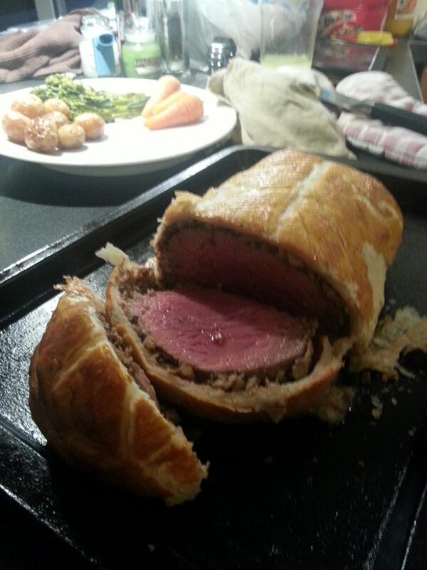 tjdutton85's tweet photo. Anniversary beef Wellington! http://t.co/CfXxiPnXFc