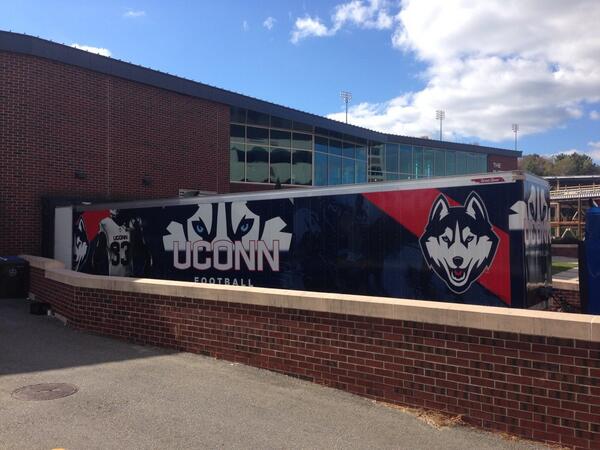 The new <a href="/UConnFootball/">UConn Football</a> EQ Tractor Trailer is in the BFFC loading dock! #RingTheBell