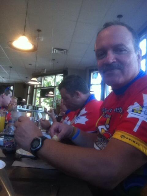 TdR_Ray's tweet photo. Lunch at Baileys in Qualicum. http://t.co/r9eDAZcblX