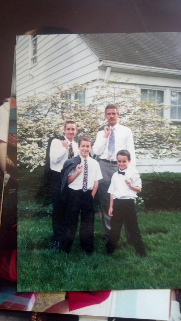 waggs2112's tweet photo. The Waggenspack boys looking good! #waggswag #tbt @dwaggens @nawaggs33 @LukeWaggens http://t.co/26V9Mn7T8a