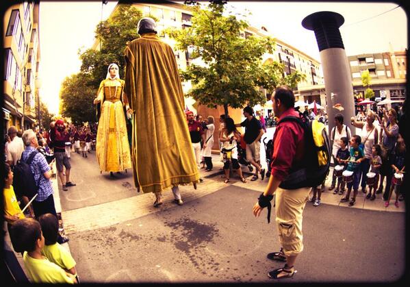 CapgrossosIgda's tweet photo. Avui ens han arribat 4 fotografies de part de l'Hugo! Disfruteu-les! http://t.co/NaCtKocCSU