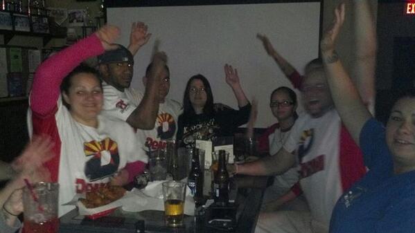 TeamStrikeoutAZ's tweet photo. @DeMarini Who #RepTheD WE DOOOO http://t.co/U6b5RpU3r1