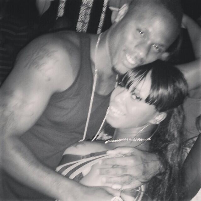 #lostfiles me n @therealzelly http://t.co/BsXnSVdWX5<a href="/tag/lostfiles"class="tags">#lostfiles</a><a class="tags" target="_blank" title="On Twitter" href="/?out=eyJ0eXAiOiJKV1QiLCJhbGciOiJIUzUxMiJ9.eyJpYXQiOjE3MjA4NTMyNTMsImlzcyI6InR3cG9ybnN0YXJzLmNvbSIsIm5iZiI6MTcyMDg1MzI1MywiZXhwIjoxNzUyMzg5MjUzLCJyZWRpcmVjdF91cmwiOiJodHRwczovL3R3aXR0ZXIuY29tL3RoZXJlYWx6ZWxseSJ9.rAseYtqJ86zMVKlmcUdUWmuB9AwRFKuPTg_n1-LEoaobYqCobsztGwZ2ngVKR9JsCuwrVfT2mQHDcFEghFmZfQ">@therealzelly</a>