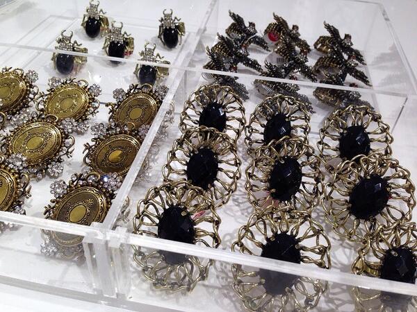 XSRE's tweet photo. Get it while you can! All clearance jewelry 3 for $10! #shop #xsre #style #jewelry #fashion #loveit http://t.co/UiWE8NzK0b